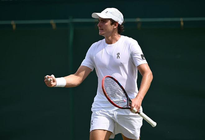 贡献了全队 贡献了全队